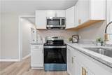 118 Perry Street - Photo 8
