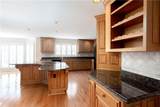 537 Delphinium Way - Photo 10