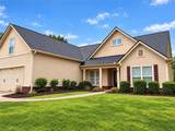 126 Hampton Drive - Photo 1
