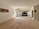 580 Lakeridge Court - Photo 3