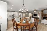 7435 Ashford Manor Way - Photo 17