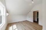 930 James Holcomb Road - Photo 33