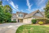 1031 Greenwood Circle - Photo 2
