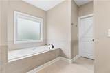 1031 Greenwood Circle - Photo 37