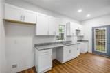 1631 Burton Street - Photo 11