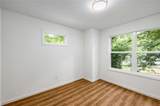 1631 Burton Street - Photo 16