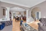 1060 Solitaire Court - Photo 6