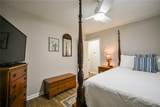 405 Jordan Lane - Photo 15