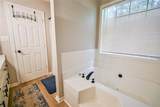 405 Jordan Lane - Photo 37