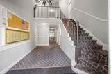 6851 Roswell Road - Photo 32