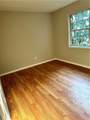 2574 Stratford Lane - Photo 3