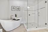 692 Drewry Street - Photo 13