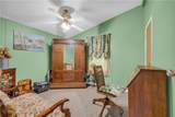 647 Lake Harbor Trail - Photo 22