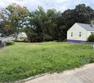 726 Eloise Street - Photo 2
