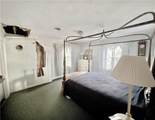 10588 Fitzgerald Road - Photo 18