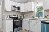 118 Perry Street - Photo 12