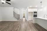 170 Weslyn Drive - Photo 8