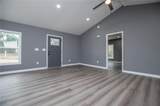 111 Ayers Street - Photo 15