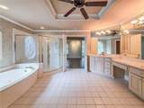 2502 Oak Hill Overlook - Photo 33