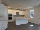 495 Kennington Walk - Photo 3