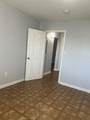 305 Oak Street - Photo 10