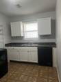 305 Oak Street - Photo 7
