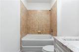 898 Oak Street - Photo 10