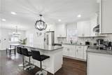 912 Ira Street - Photo 3