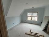 5585 Yorkshire Court - Photo 10