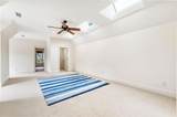 927 Buckingham Circle - Photo 48