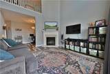 151 Spring Way Square - Photo 6