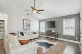 1384 Lanvale Drive - Photo 2