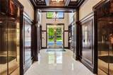 77 Peachtree Place - Photo 2