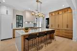 991 Courtenay Drive - Photo 21