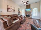 504 Flagstone Way - Photo 7
