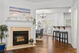 632 Plaza Park Walk - Photo 10