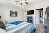 390 17th - Photo 20