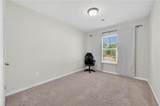 252 Regent Park - Photo 16