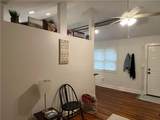 1115 Shelby Place - Photo 10