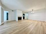 1911 Barrow Way - Photo 3