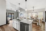 16 Shaw Boulevard - Photo 6