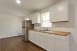515 Kelton Road - Photo 14