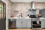 209 Hampshire Avenue - Photo 15