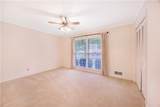 360 Barkshire Lane - Photo 18