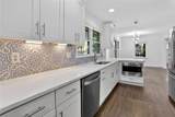 1311 Bernard Street - Photo 15