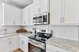 145 Greenview Court - Photo 17
