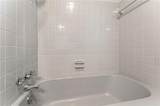 2564 Lake Flair Circle - Photo 17