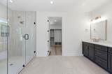1016 Queens Bridge Way - Photo 39