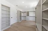 1016 Queens Bridge Way - Photo 41