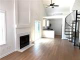 2802 Pine Valley Way - Photo 2